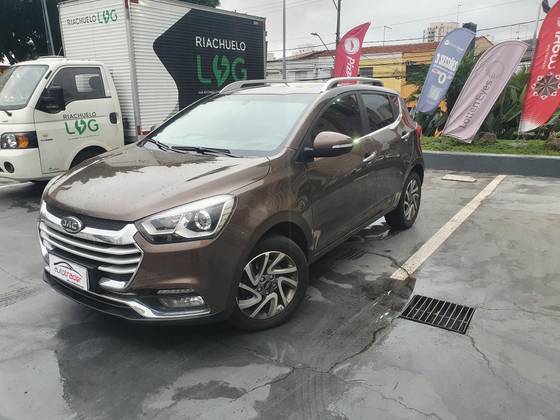 JAC T40 1.5 16V JETFLEX 4P MANUAL JAC T40 1.5 16V JETFLEX 4P MANUAL
